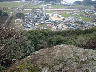 りんぽう山の岩から眼下を