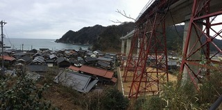 「天空の城」ではなく、旧餘部鉄橋の「空の駅」に・・・