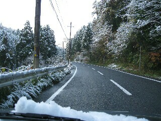 あたりは雪