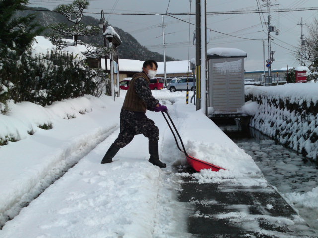 雪かきがんばりました！