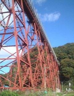 かつて東洋一だった餘部鉄橋